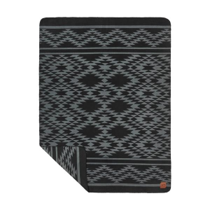 Slowtide® Fleece Blanket